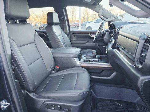 Used 2023 GMC Sierra 1500 SLT w/ SLT Premium Plus Package image 14