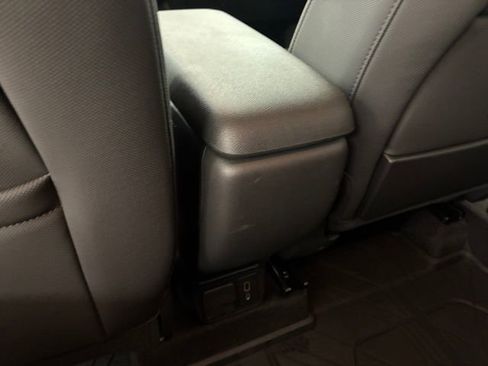 Used 2023 Chevrolet TrailBlazer RS w/ Convenience Package FWD image 19