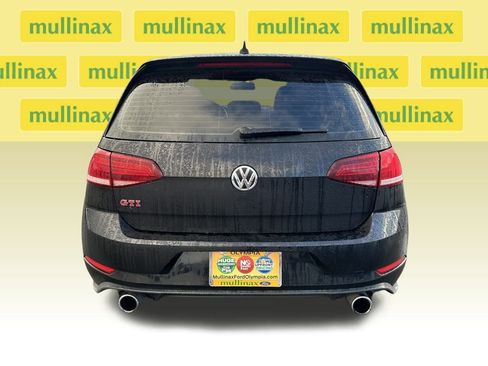 Used 2019 Volkswagen GTI SE image 28
