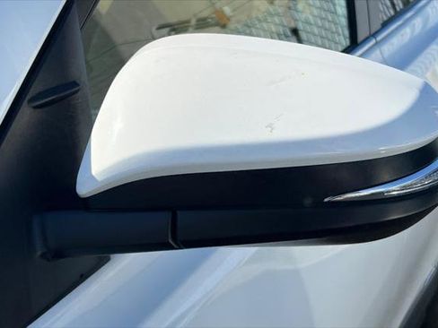 Certified 2018 Toyota RAV4 XLE image 21