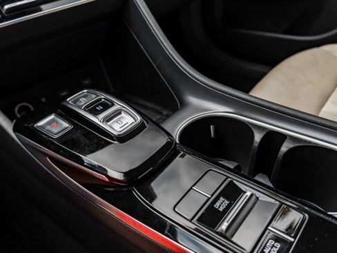 Used 2020 Hyundai Sonata SEL image 17