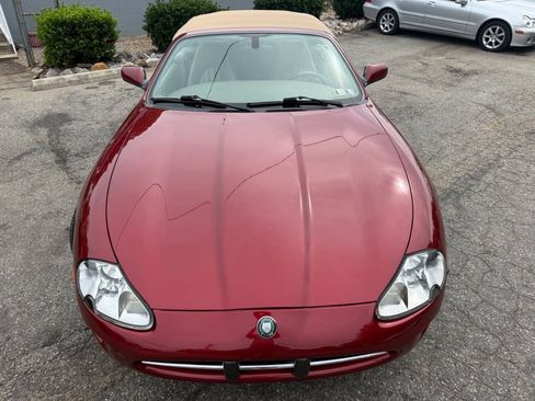 Used 2000 Jaguar XK8 Convertible RWD image 3