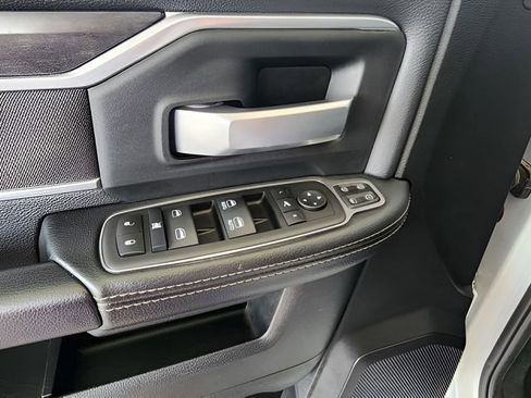 Used 2024 RAM 3500 Big Horn image 12