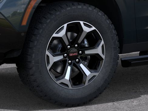 New 2026 GMC Yukon AT4 AWD/4WD image 9