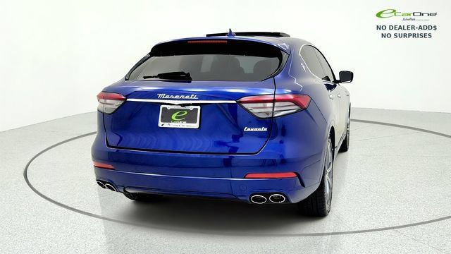 Used 2023 Maserati Levante GT AWD/4WD image 8