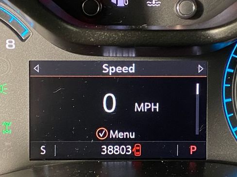 Certified 2022 Chevrolet Colorado Z71 w/ Z71 Midnight Edition image 17