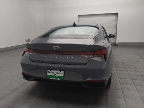 Used 2022 Hyundai Elantra SEL FWD image 7