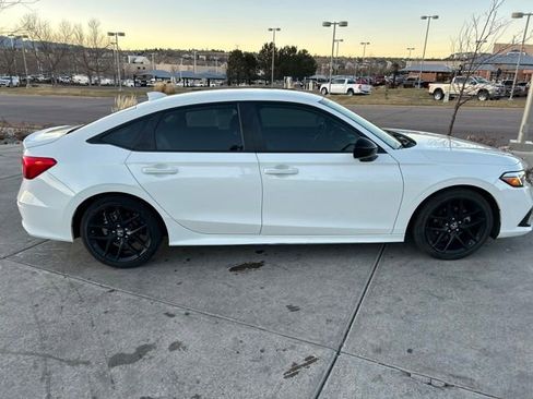 Used 2024 Honda Civic Sport image 24