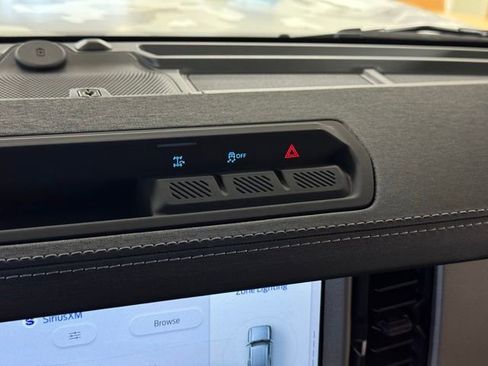 New 2025 Ford Bronco Outer Banks image 12