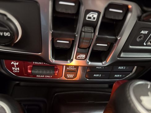 New 2026 Jeep Wrangler Unlimited Rubicon AWD/4WD image 20
