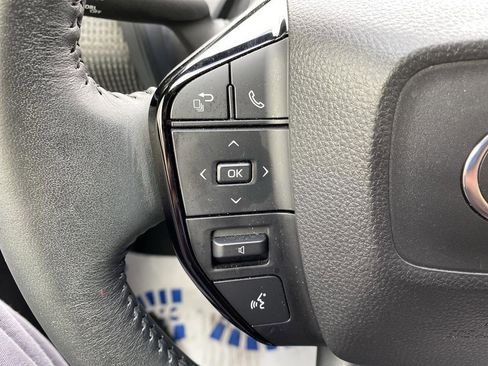 Used 2024 Toyota bZ4X XLE w/ Weather Package image 32