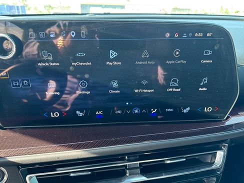 Certified 2026 Chevrolet Traverse Z71 w/ LPO, Floor Liner Package AWD/4WD image 22