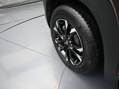 Certified 2023 Chevrolet TrailBlazer LT FWD image 31