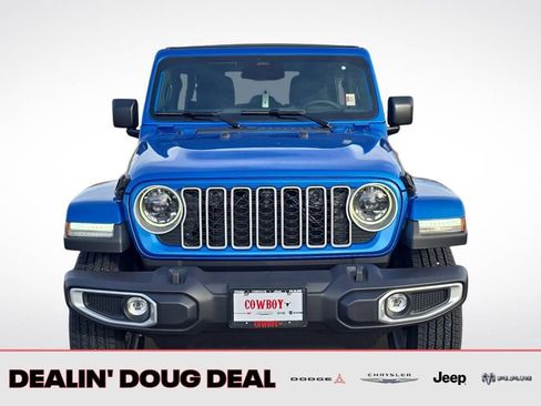 New 2026 Jeep Wrangler Unlimited Sahara AWD/4WD image 9