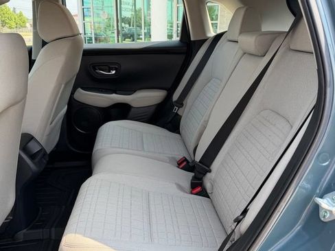 Certified 2024 Honda HR-V LX image 11