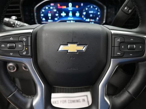 Used 2024 Chevrolet Silverado 1500 LT AWD/4WD image 14
