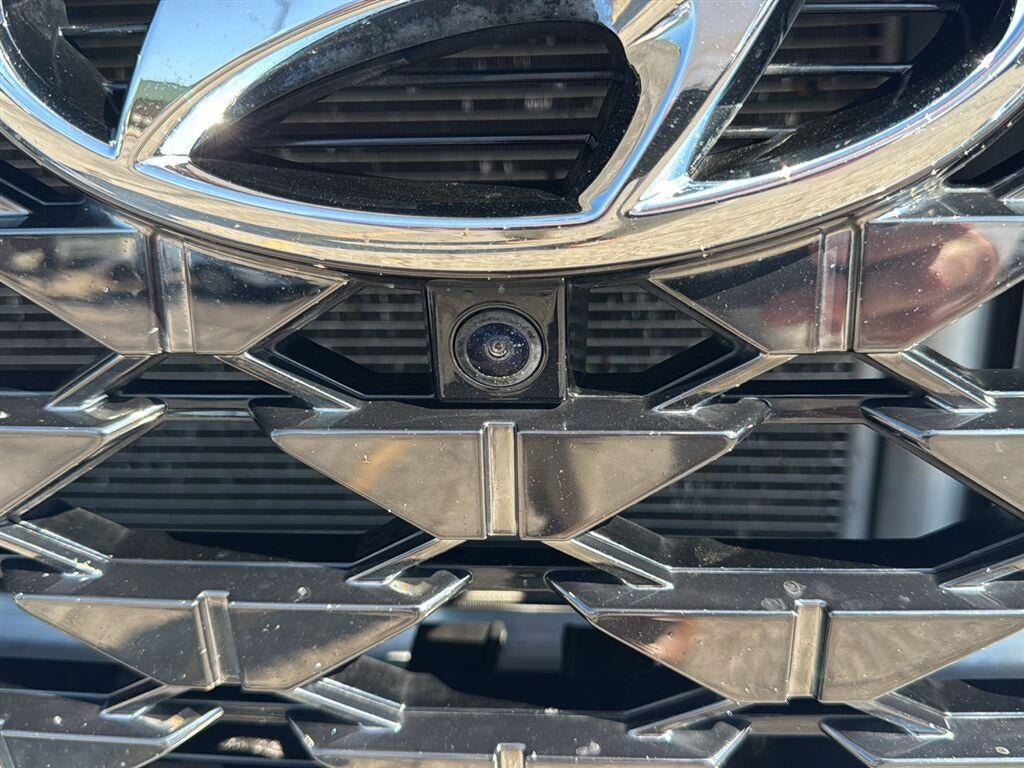 Used 2023 Hyundai Santa Fe Calligraphy FWD image 10