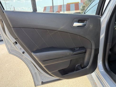 Used 2022 Dodge Charger R/T w/ Blacktop Package RWD image 17