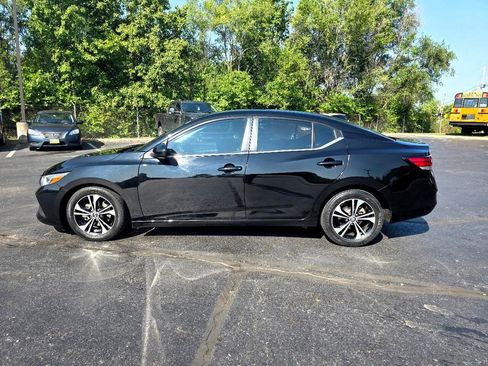 Used 2023 Nissan Sentra SV w/ Trunk Package image 4