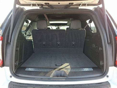 Certified 2021 GMC Yukon XL Denali image 32