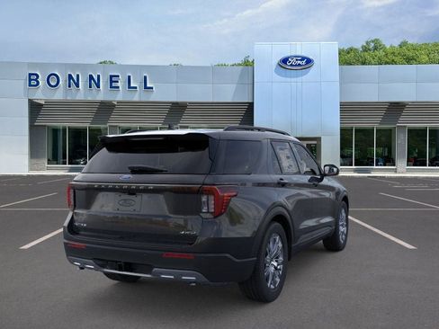 New 2026 Ford Explorer Active w/ Active Comfort Package image 8
