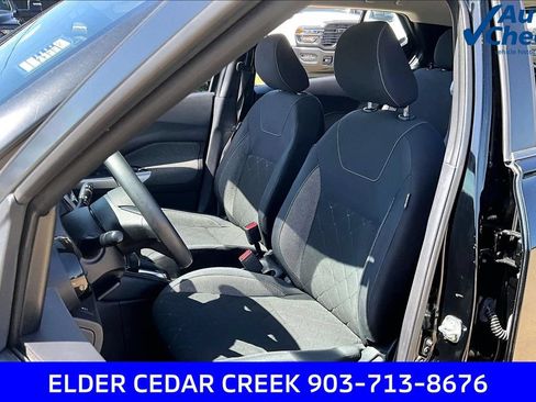 Used 2018 Nissan Kicks SV FWD image 26