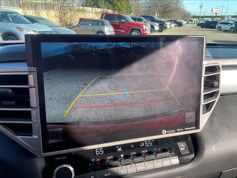 Used 2022 Toyota Tundra Limited image 26