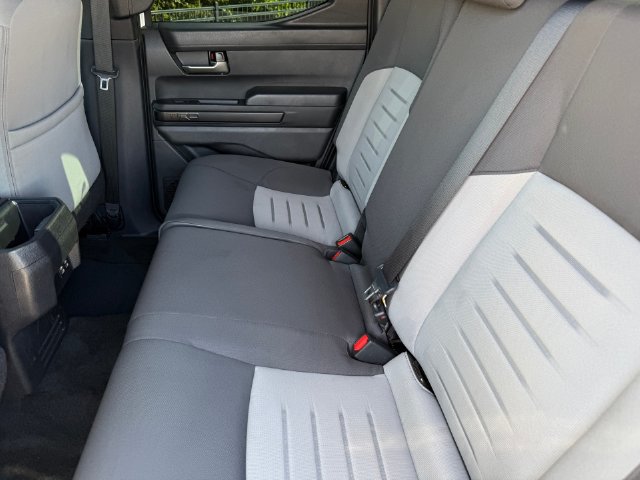Used 2025 Toyota Tacoma TRD Sport AWD/4WD image 27