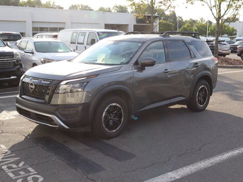 Used 2023 Nissan Pathfinder Rock Creek AWD/4WD image 5