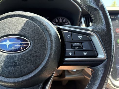 Used 2024 Subaru Outback Premium AWD/4WD image 16