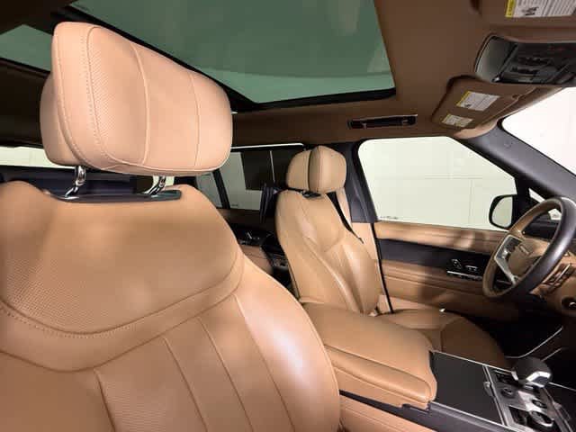 Used 2023 Land Rover Range Rover Long Wheelbase Autobiography AWD/4WD image 25