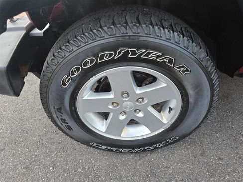 Used 2013 Jeep Wrangler Unlimited Sport AWD/4WD image 23