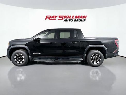 Used 2026 GMC Sierra EV Elevation AWD/4WD image 4