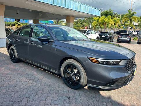 New 2025 Honda Accord SE image 6