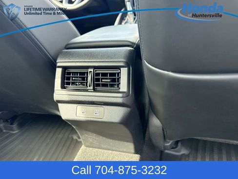 Used 2024 Honda Accord Touring image 14