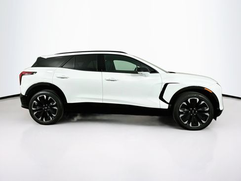 Used 2024 Chevrolet Blazer EV RS AWD/4WD image 10