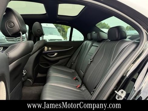 Used 2023 Mercedes-Benz E 350 4MATIC Sedan image 20