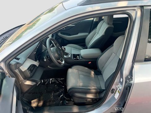 Used 2025 Subaru Outback Premium AWD/4WD image 20