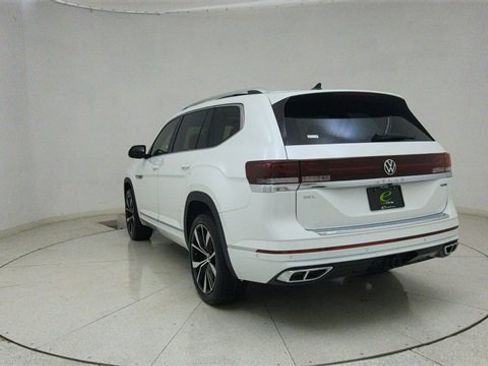 Used 2024 Volkswagen Atlas SEL Premium R-Line image 74