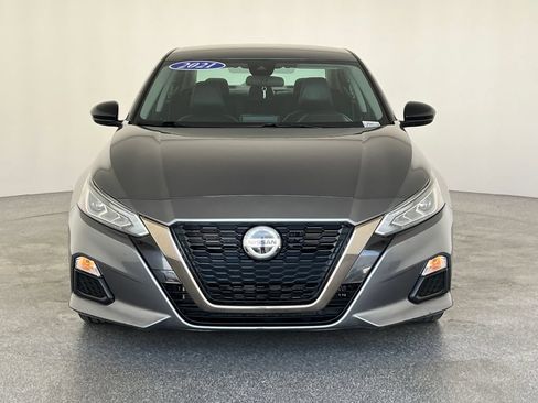 Used 2021 Nissan Altima 2.5 SR FWD image 10