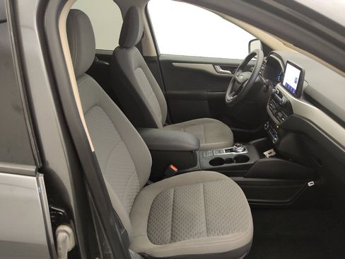 Used 2020 Ford Escape SE FWD image 21
