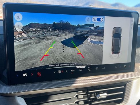 New 2026 Ford Explorer Active w/ Active Comfort Package image 9