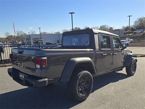 New 2026 Jeep Gladiator Sport image 3