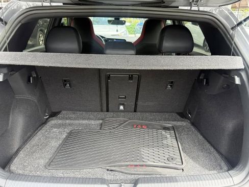 Used 2024 Volkswagen GTI SE FWD image 5