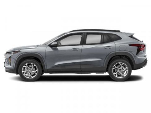 New 2026 Chevrolet Trax LT w/ Driver Confidence Package FWD image 3