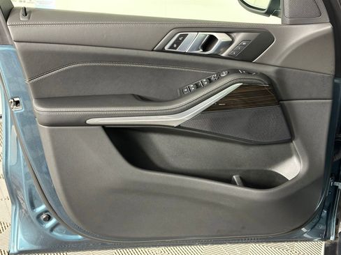 Used 2024 BMW X5 xDrive40i w/ Parking Assistance Package image 38