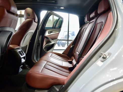 Used 2022 BMW X4 M40i AWD/4WD image 19