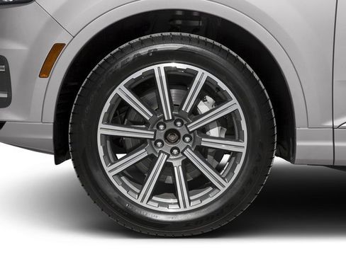 Used 2017 Audi Q7 3.0T Prestige AWD/4WD image 11