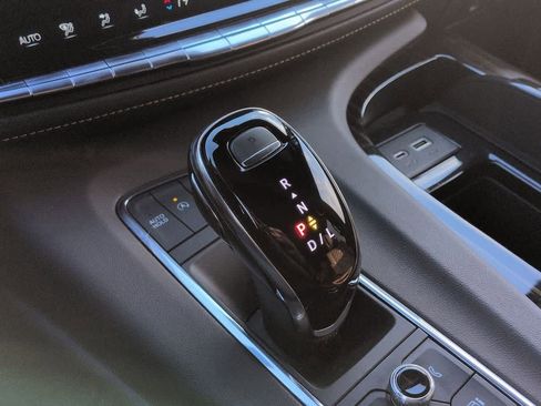 Used 2022 Cadillac Escalade Sport image 34