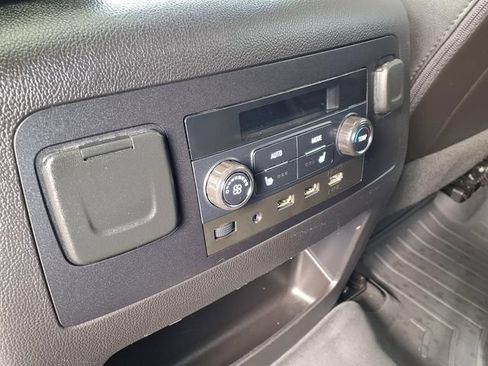 Used 2018 GMC Yukon Denali w/ Denali Ultimate Package RWD image 17